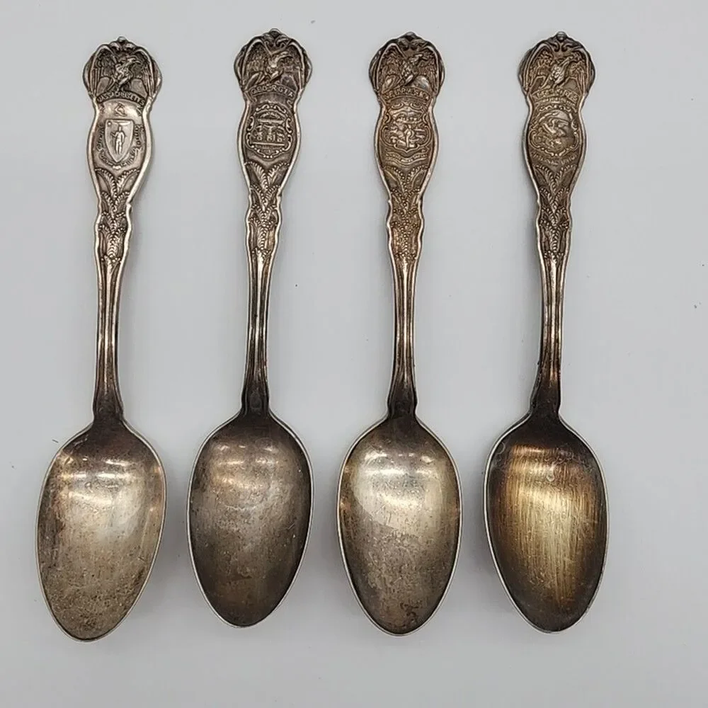 4 Vtg Wm Rogers MFG Co IS State Spoons - Michigan, Illinois, Nebraska & Georgia